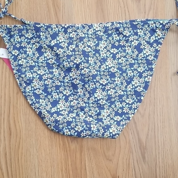 XHILARATION Hipster Blue Floral String Bikini Bottoms Swim Size XL - Picture 4 of 8